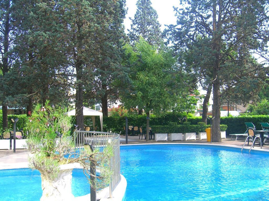 New Tiffany'S Park Hotel Lido di Jesolo Ngoại thất bức ảnh