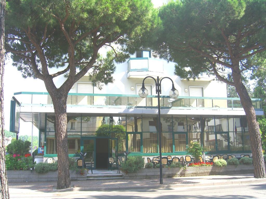 New Tiffany'S Park Hotel Lido di Jesolo Ngoại thất bức ảnh